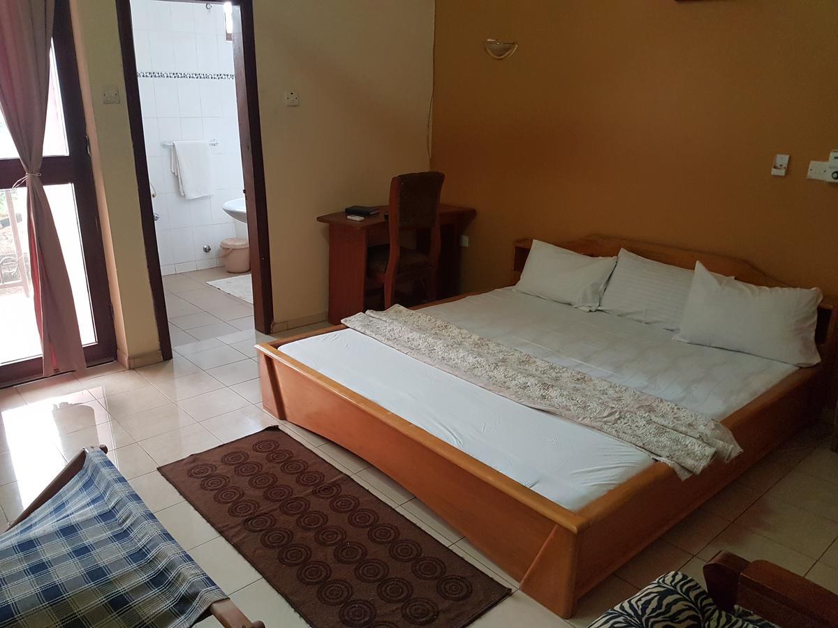 Queensland Hotel Sekondi-Takoradi Экстерьер фото